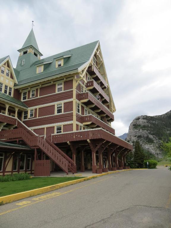 Prince Of Wales Hotel Waterton Park Εξωτερικό φωτογραφία
